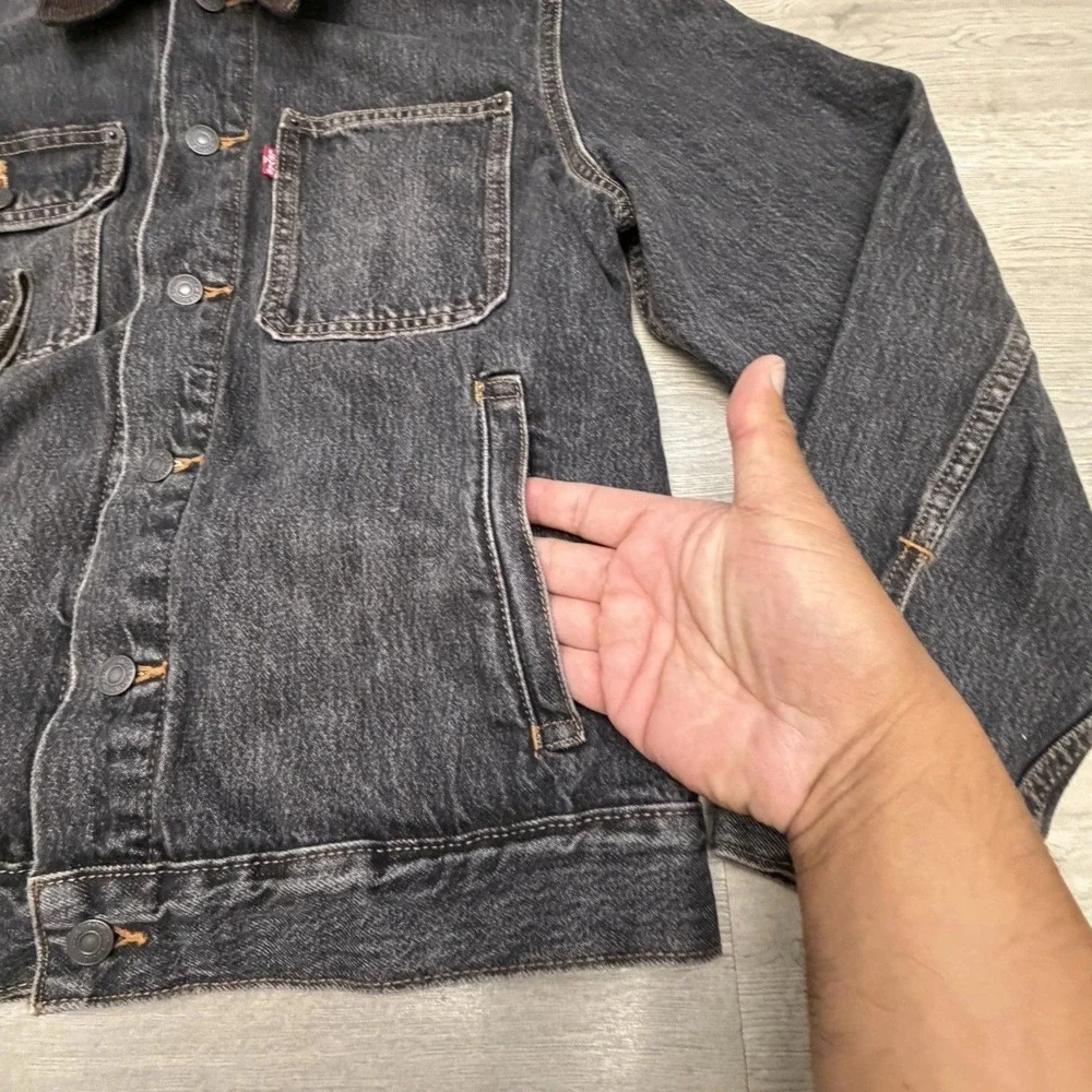 Levi's Stock Trucker Jacket Men's Small Black Denim Corduroy Collar Workwear